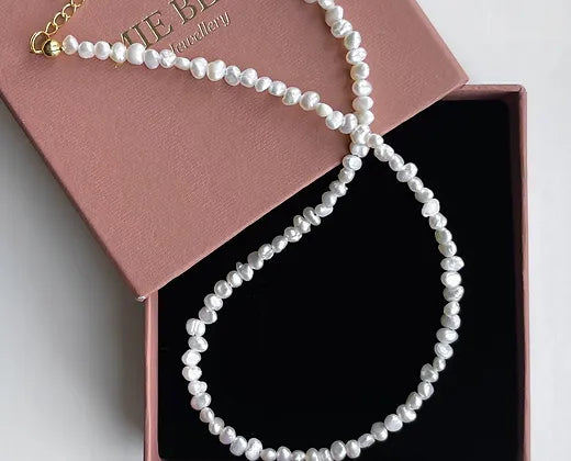 Small Pearls Necklace