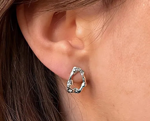 Mini recycled earrings sølv
